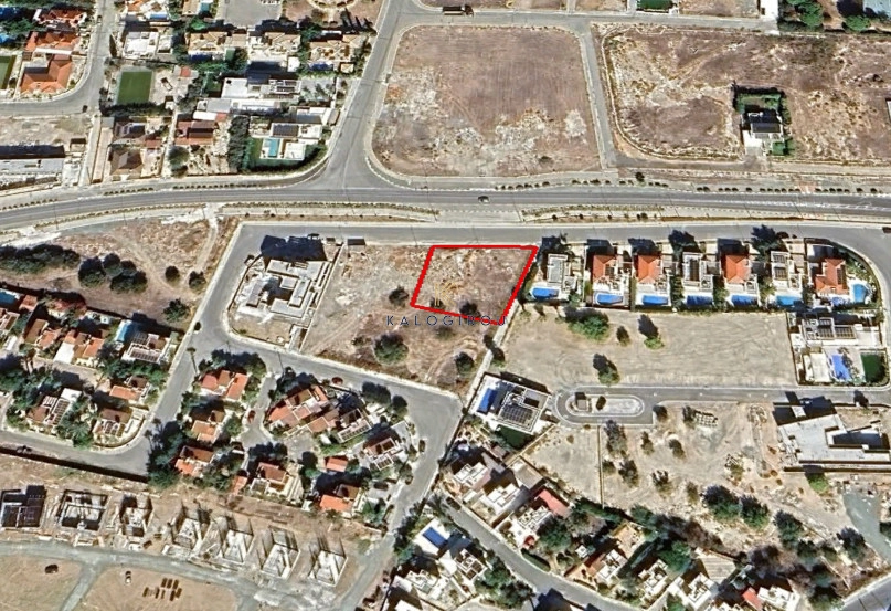 1,070m² Plot for Sale in Oroklini, Larnaca District