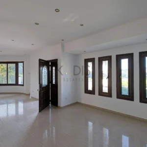 4 Bedroom House for Sale in Tseri, Nicosia District
