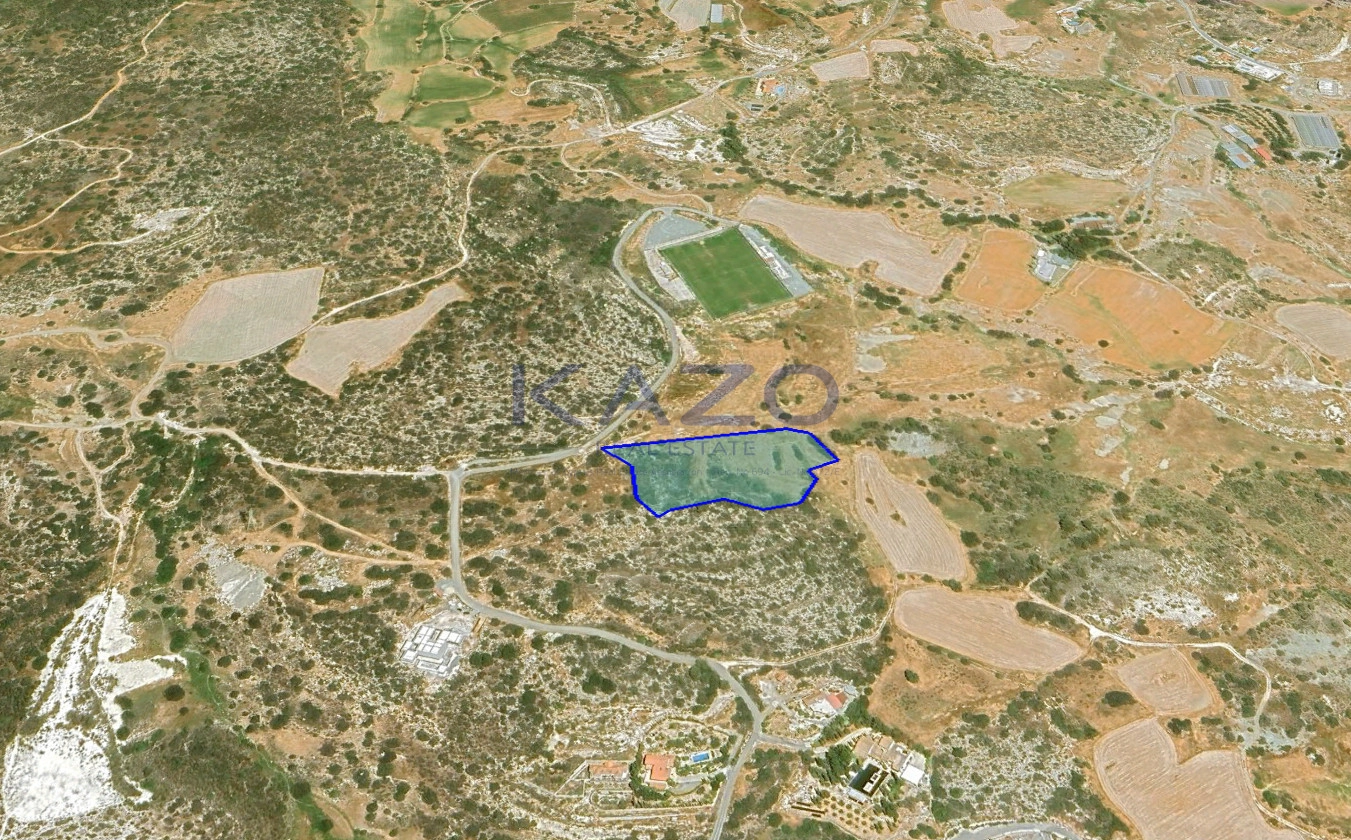 10,054m² Plot for Sale in Agios Tychonas, Limassol District