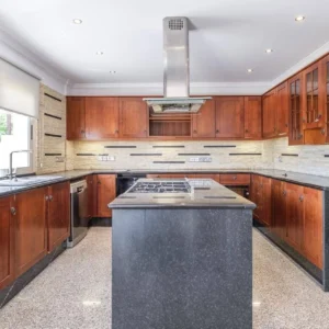 4 Bedroom House for Rent in Ypsonas, Limassol District