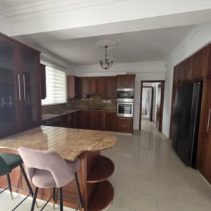 5 Bedroom House for Sale in Oroklini, Larnaca District