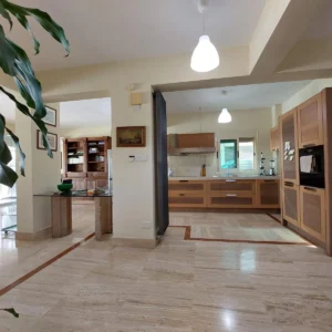 4 Bedroom House for Sale