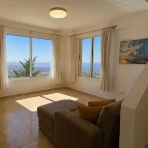 5 Bedroom House for Sale in Peyia, Paphos District