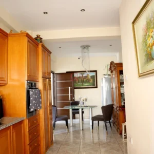 Building for Sale in Limassol – Kapsalos