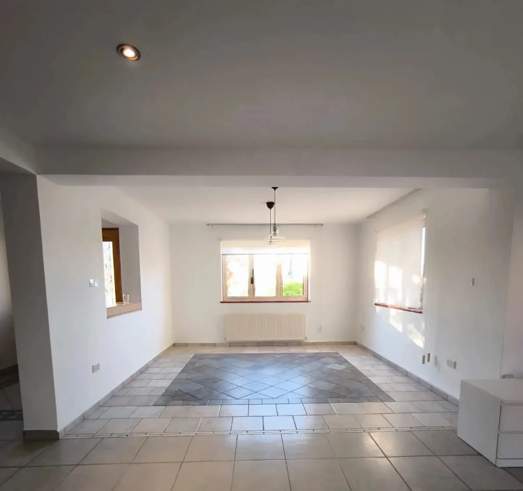5 Bedroom House for Rent