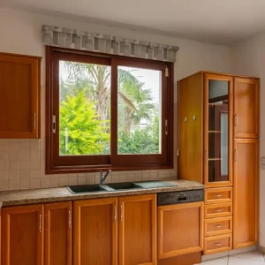5 Bedroom House for Rent in Agios Dometios – Agios Georgios, Nicosia District