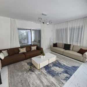 3 Bedroom House for Sale in Chlorakas, Paphos District