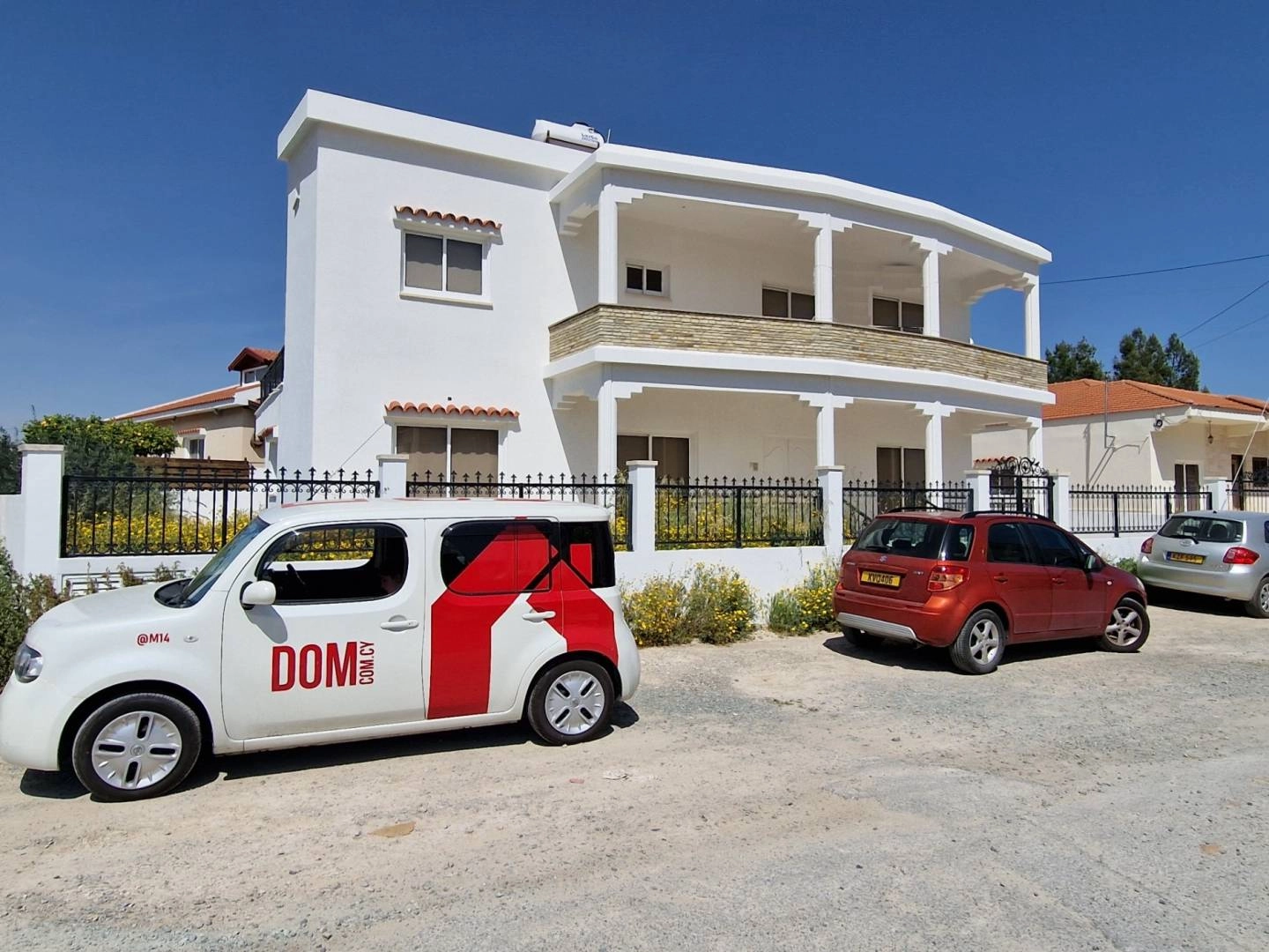 5 Bedroom House for Sale in Aradippou, Larnaca District