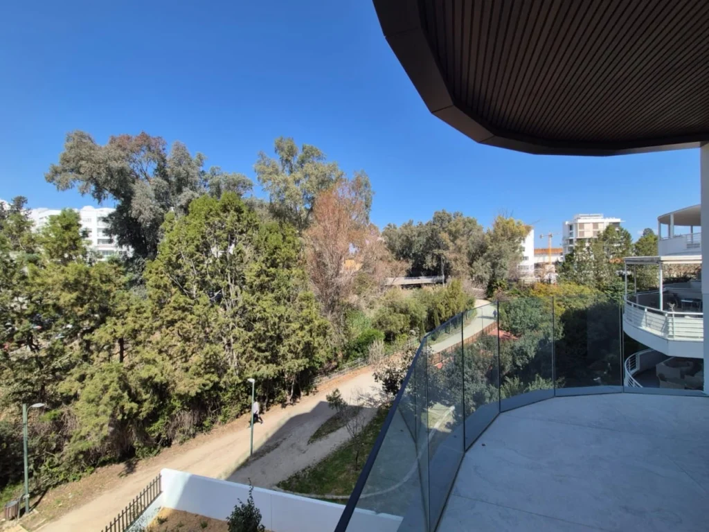 4 Bedroom Apartment for Rent