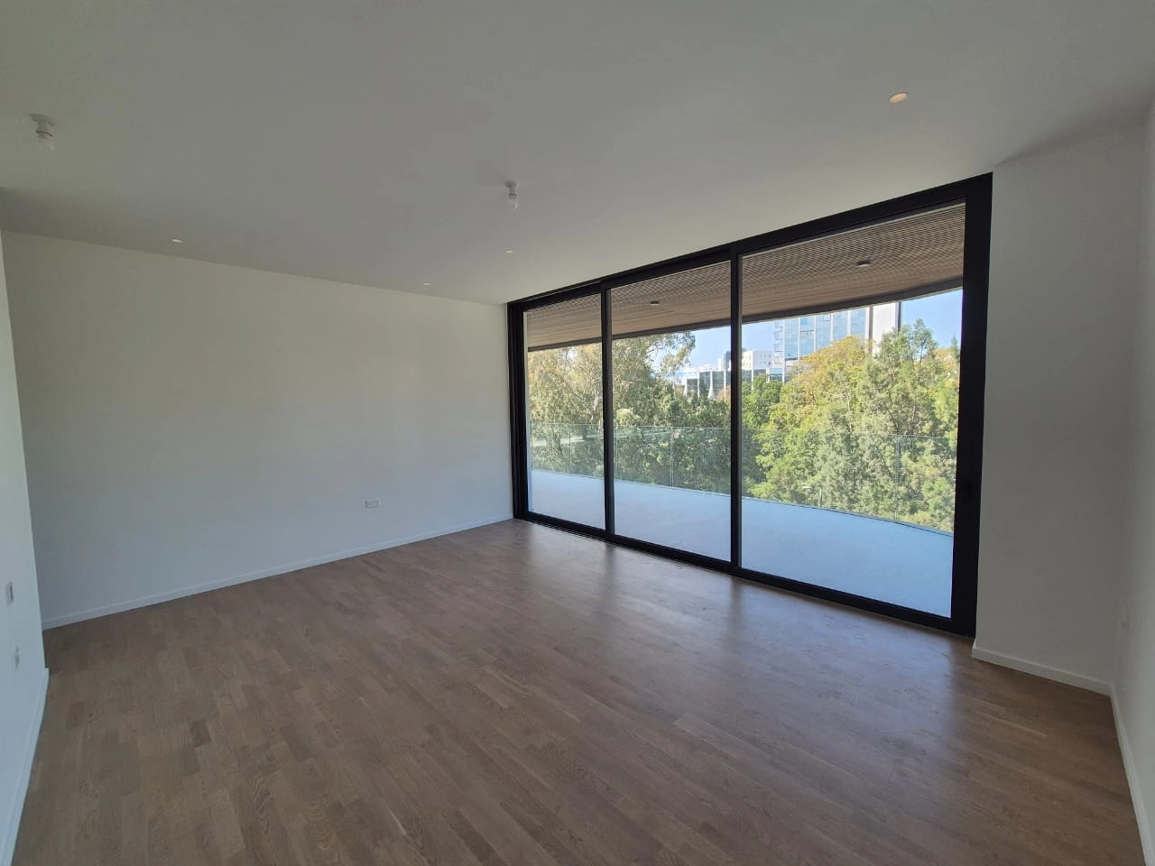 4 Bedroom Apartment for Rent
