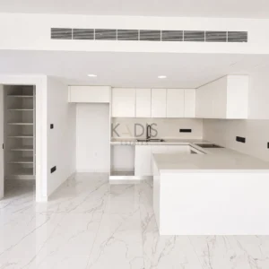 3 Bedroom Apartment for Sale in Limassol District