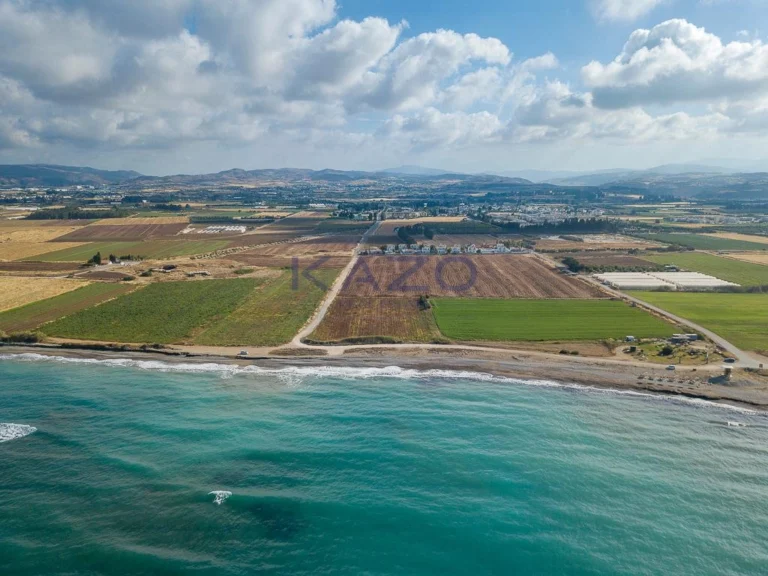 10,034m² Plot for Sale in Paphos District