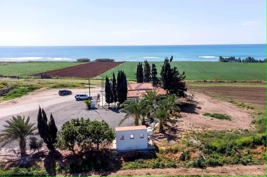 10,034m² Plot for Sale in Paphos District