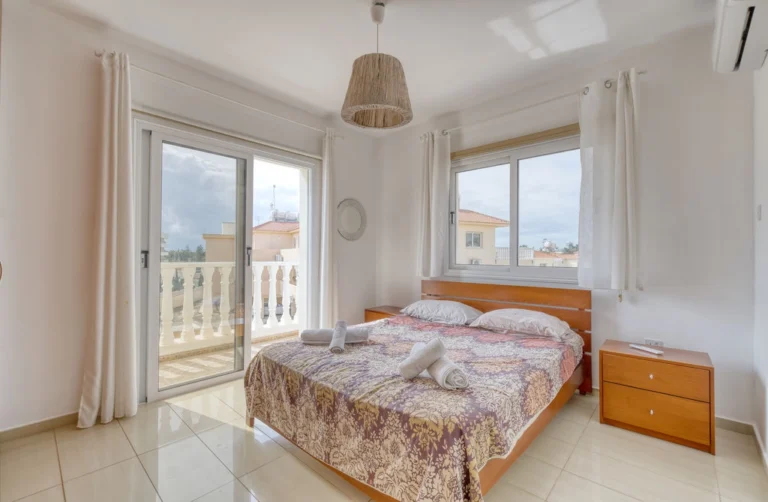 Average Price of a House in Famagusta