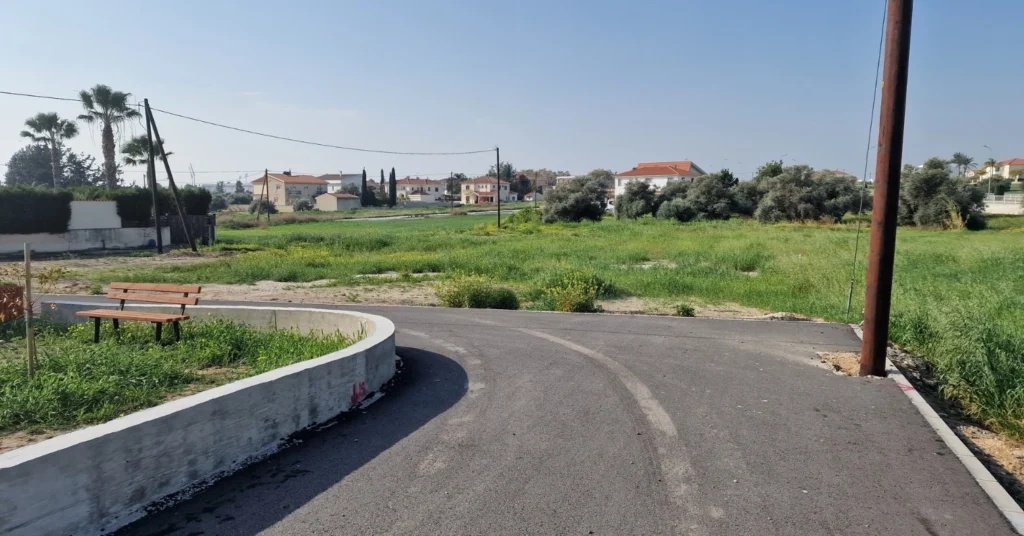 1,476m² Plot for Sale