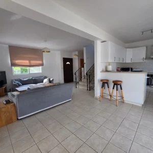 3 Bedroom House for Rent in Agios Tychonas, Limassol District