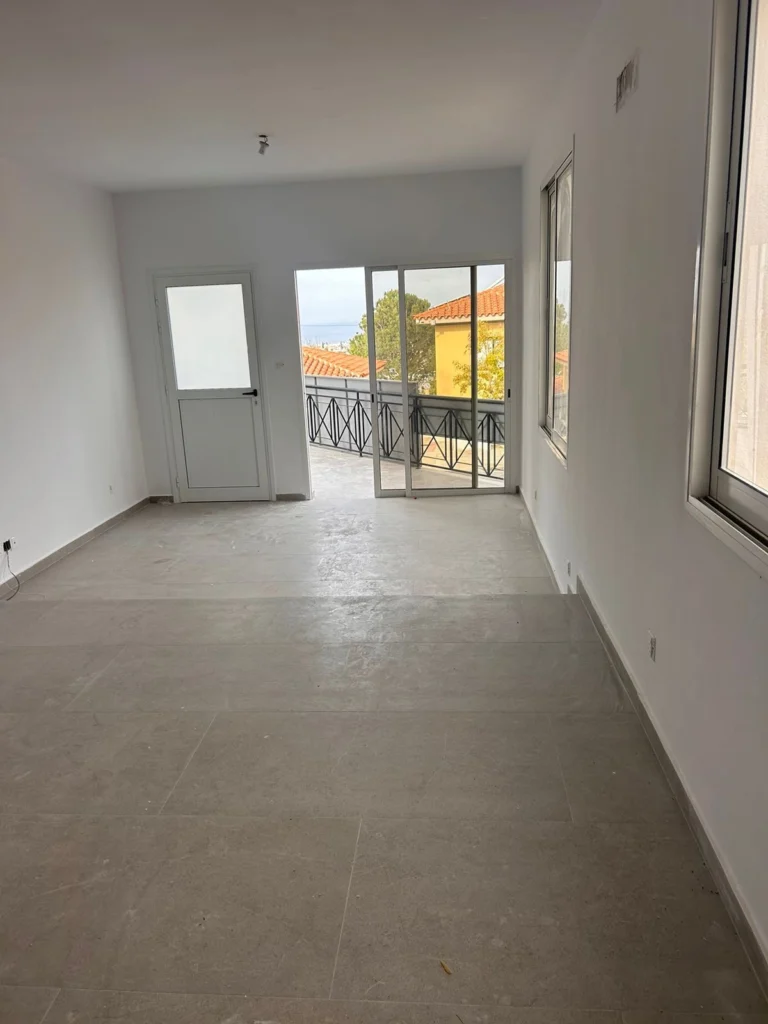 Cheap Houses and Villas for Sale Paphos up to 300000 euro