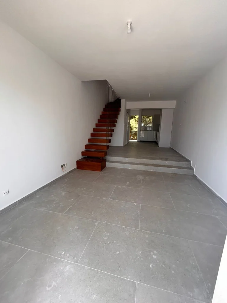 Cheap Houses and Villas for Sale Paphos up to 300000 euro
