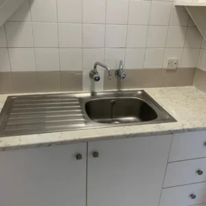 94m² Office for Rent in Limassol – Katholiki