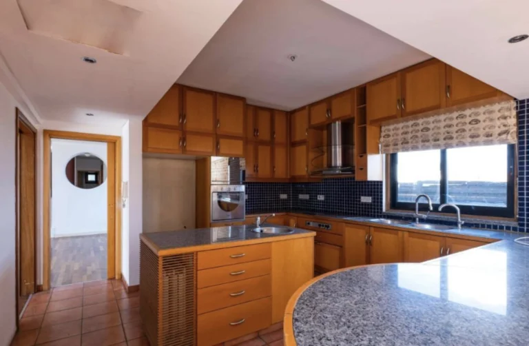 Cheap Houses and Villas for Sale Nicosia up to 900000 euro