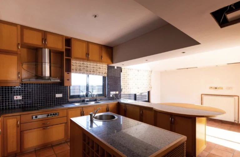 Cheap Houses and Villas for Sale Nicosia up to 900000 euro
