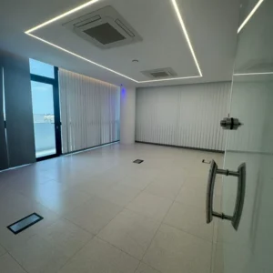 221m² Office for Rent in Limassol – Omonoia