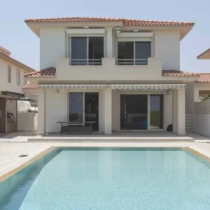 5 Bedroom House for Sale in Larnaca District
