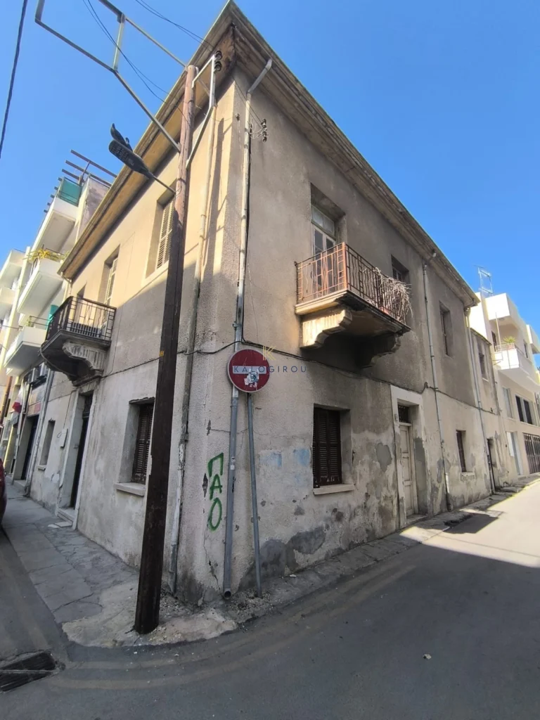 Cheap Houses and Villas for Sale Larnaca up to 900000 euro