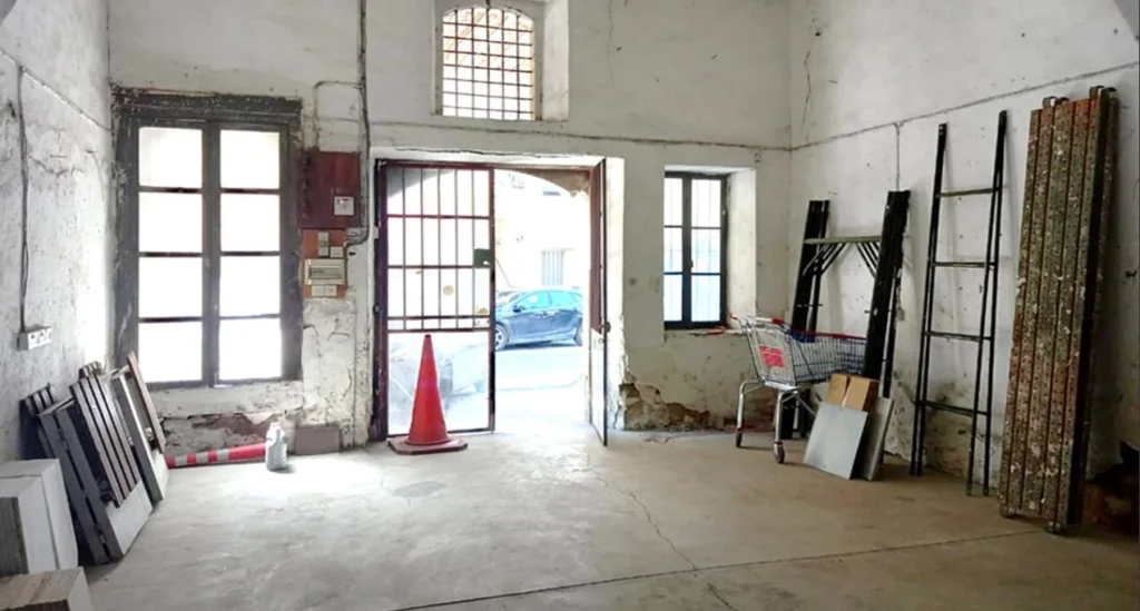 682m² Building for Sale