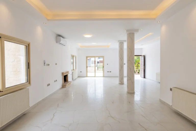 Cheap Houses and Villas for Sale Paphos up to 800000 euro