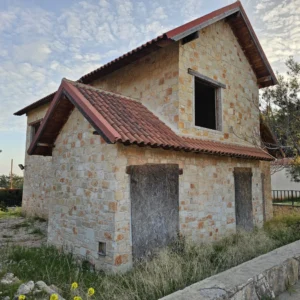 4 Bedroom House for Sale in Souni, Limassol District