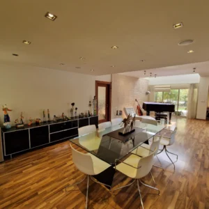 5 Bedroom House for Sale in Germasogeia, Limassol District
