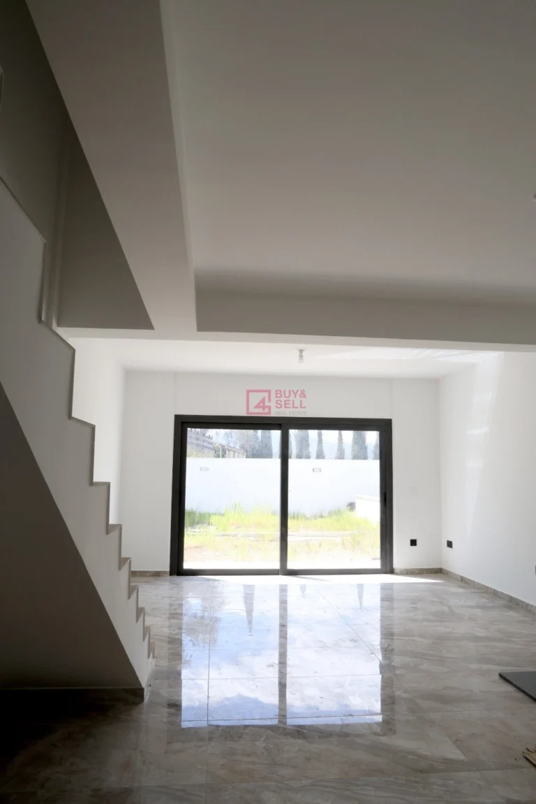 Cheap Houses and Villas for Sale Nicosia up to 800000 euro
