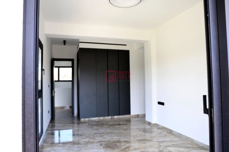 Cheap Houses and Villas for Sale Nicosia up to 800000 euro