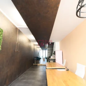 220m² Office for Rent