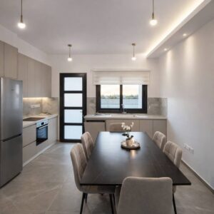 2 Bedroom Apartment for Rent in Kato Polemidia, Limassol District