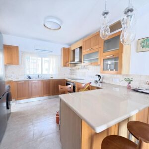 2 Bedroom Apartment for Rent in Germasogeia, Limassol District