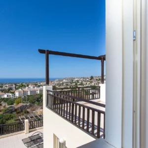 2 Bedroom Apartment for Sale in Peyia, Paphos District