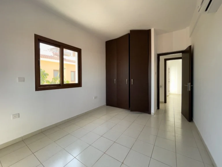 Cheap Houses and Villas for Sale Famagusta up to 500000 euro