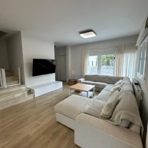 4 Bedroom House for Sale in Aradippou, Larnaca District