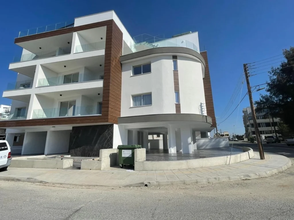 3 Bedroom Apartment for Sale