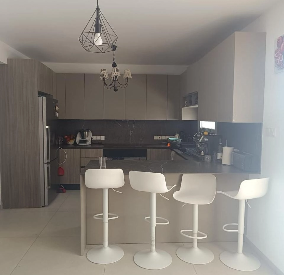 3 Bedroom Apartment for Sale