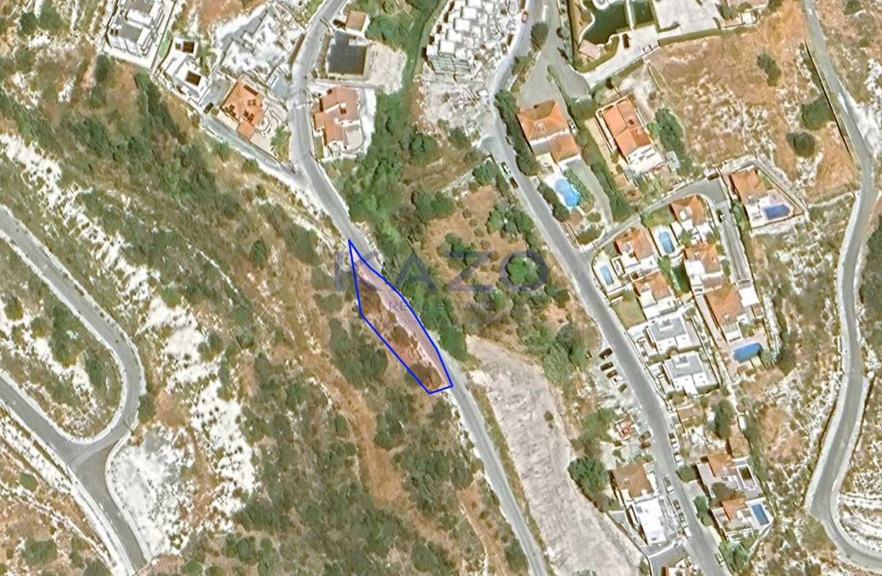 651m² Plot for Sale in Agios Tychonas, Limassol District
