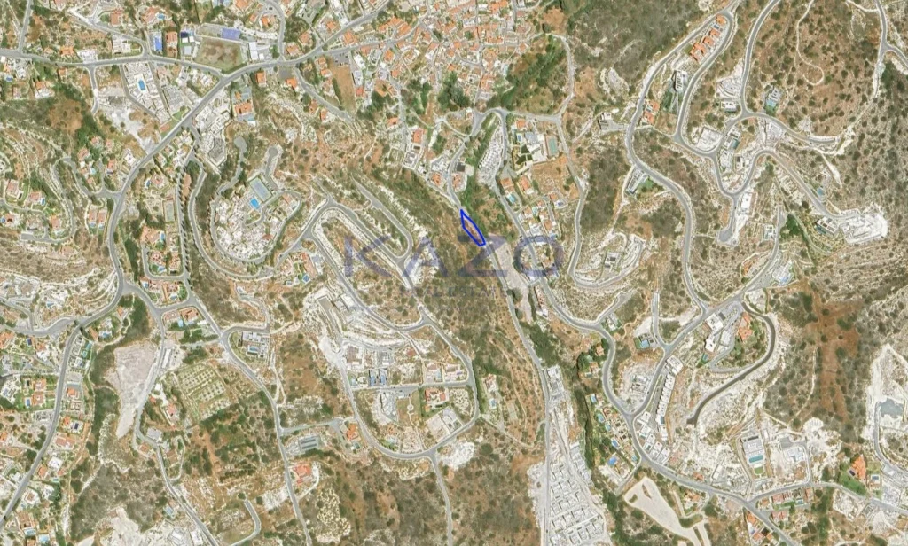 651m² Plot for Sale in Agios Tychonas, Limassol District
