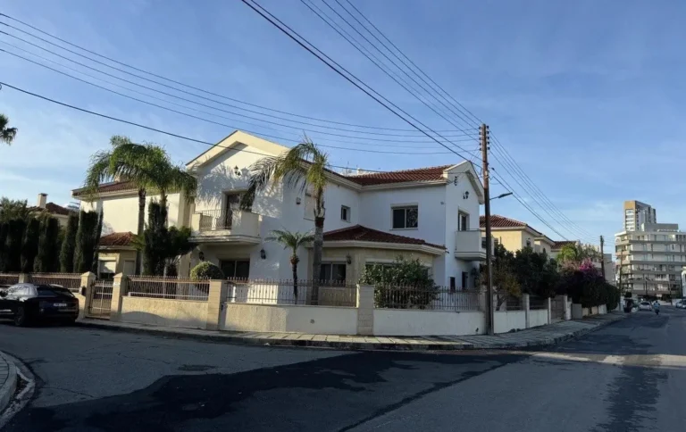Villas
