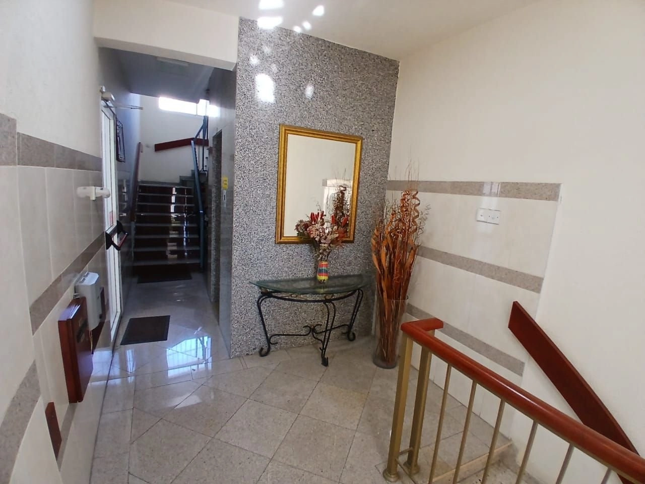 2 Bedroom Apartment for Rent in Limassol – Katholiki