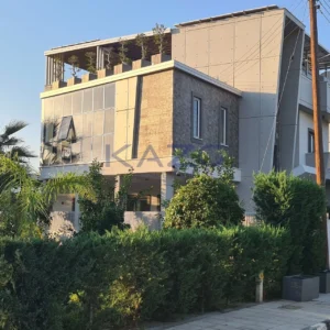 3 Bedroom House for Sale in Agios Tychonas, Limassol District