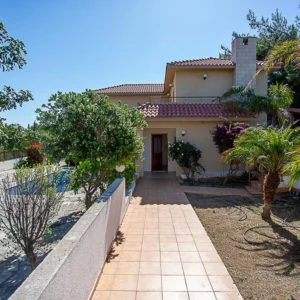 3 Bedroom House for Sale in Pissouri, Limassol District