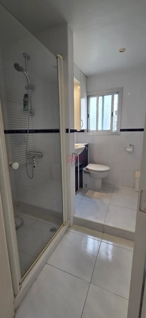 4 Bedroom Apartment for Sale