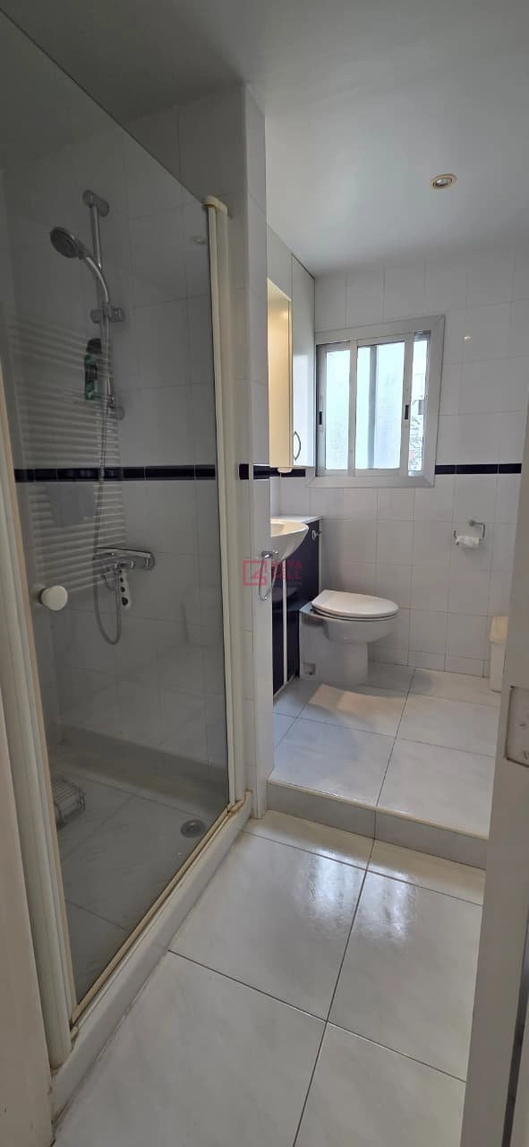 4 Bedroom Apartment for Sale